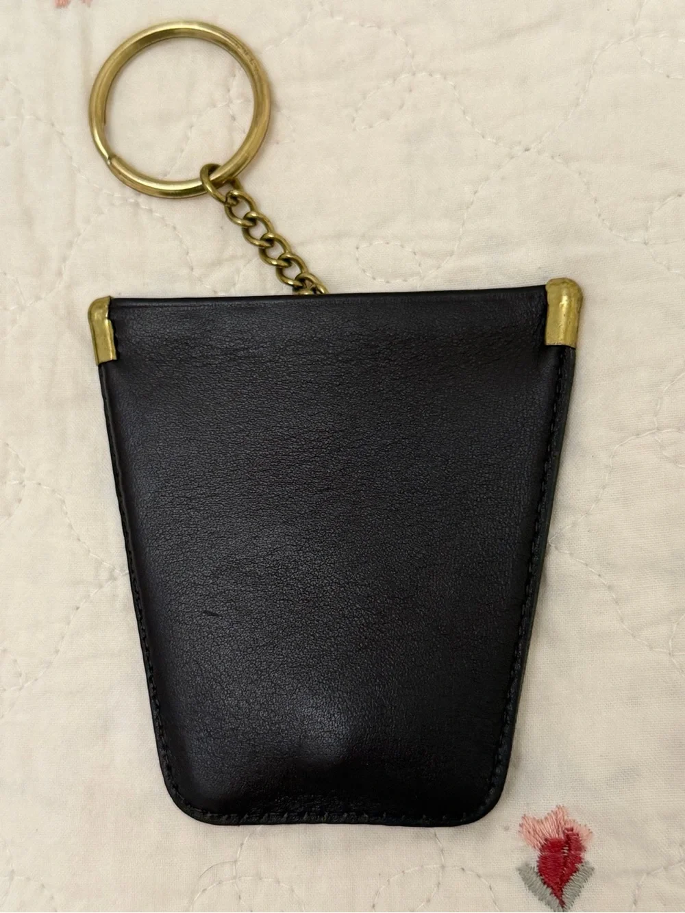 Rare Vintage Coach Squeeze Key Case (Style #7216) Dark Brown Leather Made In USA